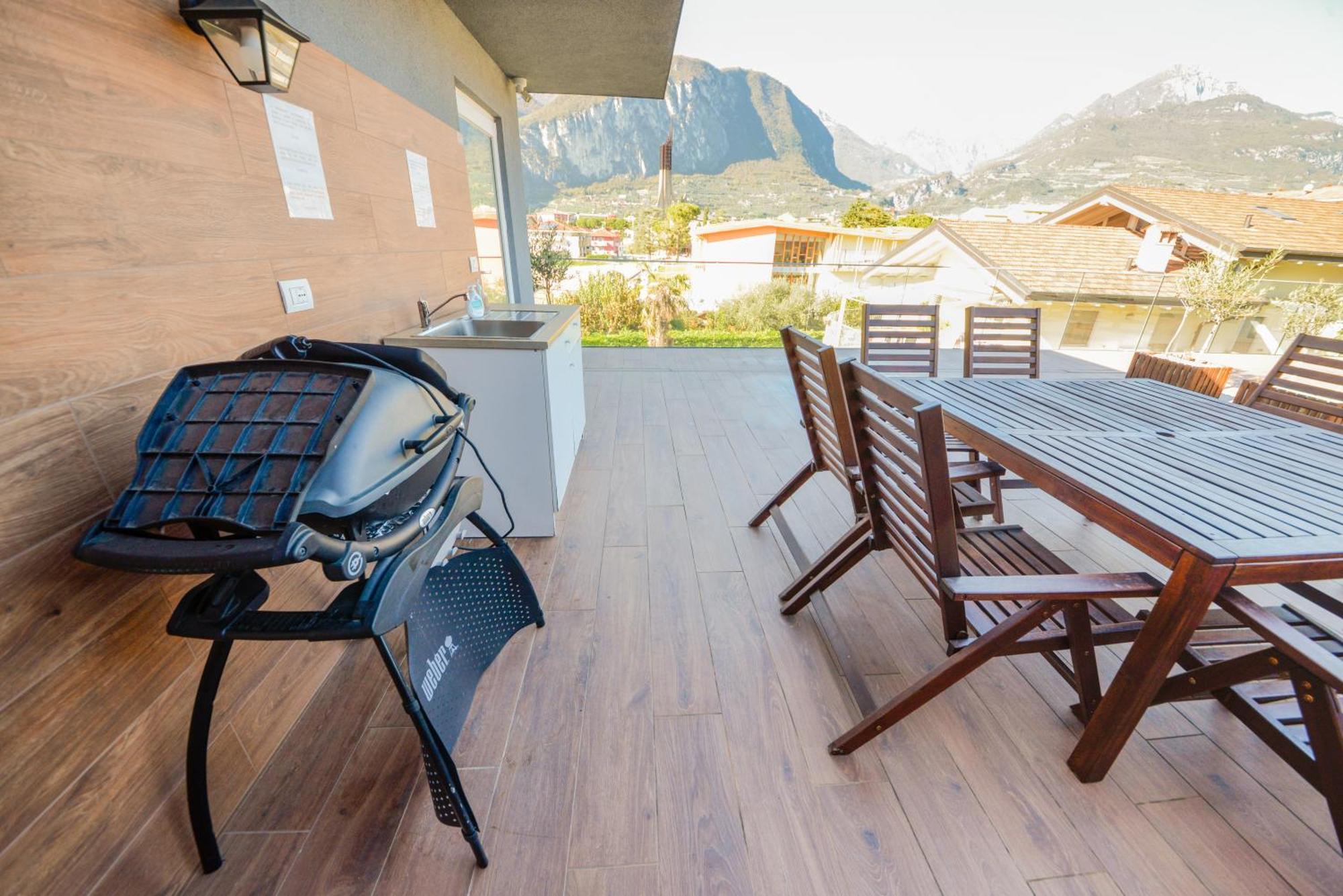 Garda Family & Solarium Lejlighed Riva del Garda Eksteriør billede