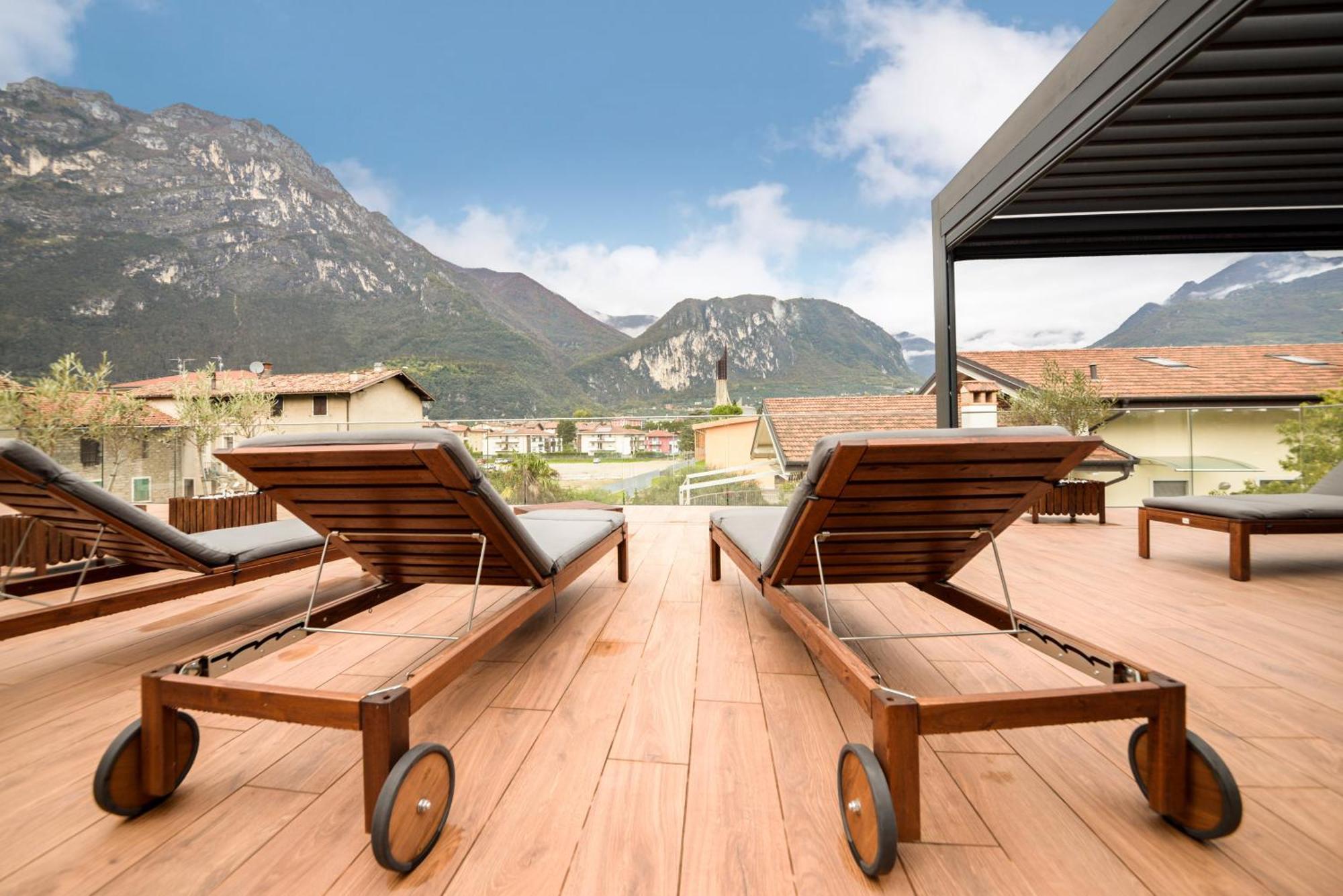Garda Family & Solarium Lejlighed Riva del Garda Eksteriør billede