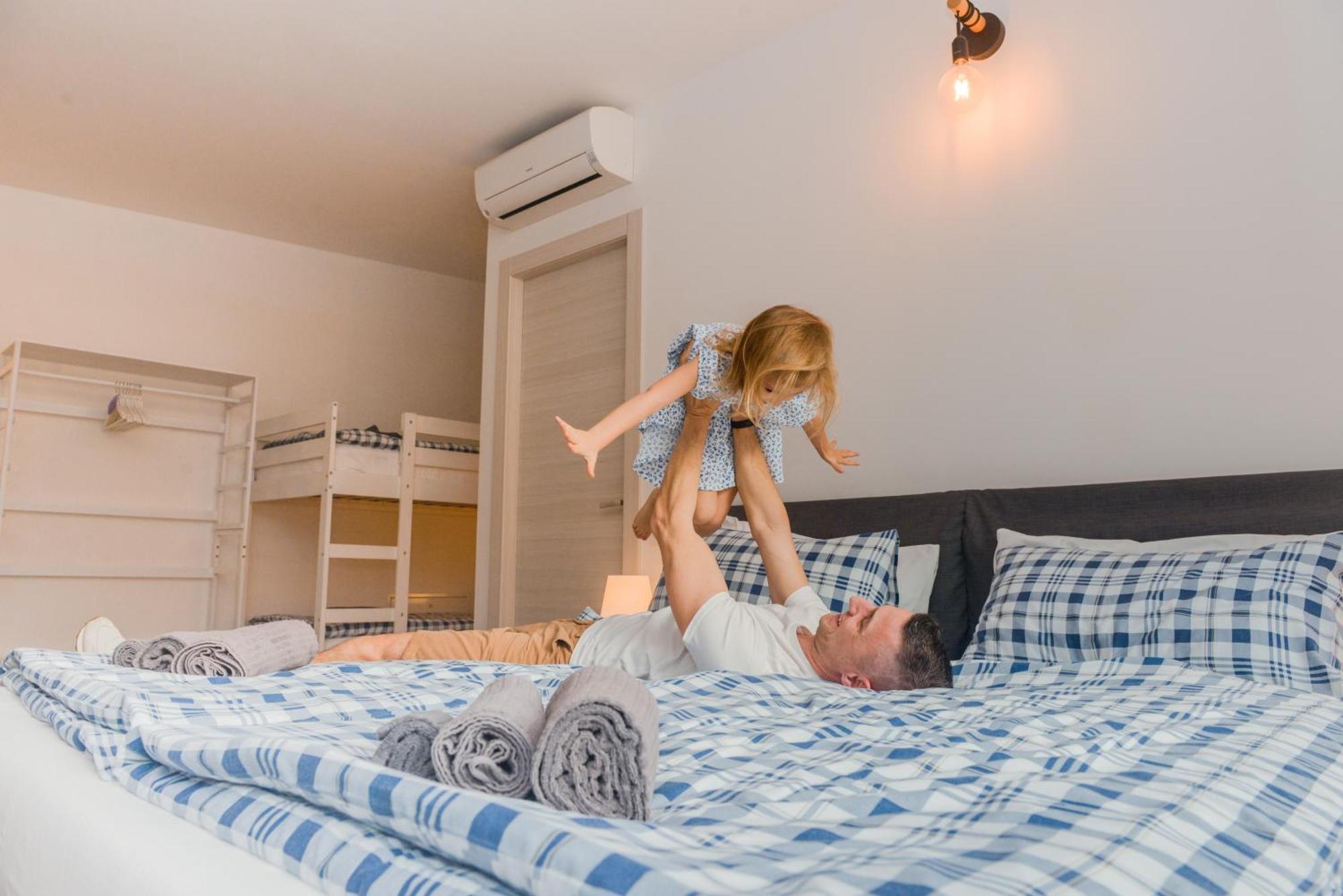 Garda Family & Solarium Lejlighed Riva del Garda Eksteriør billede